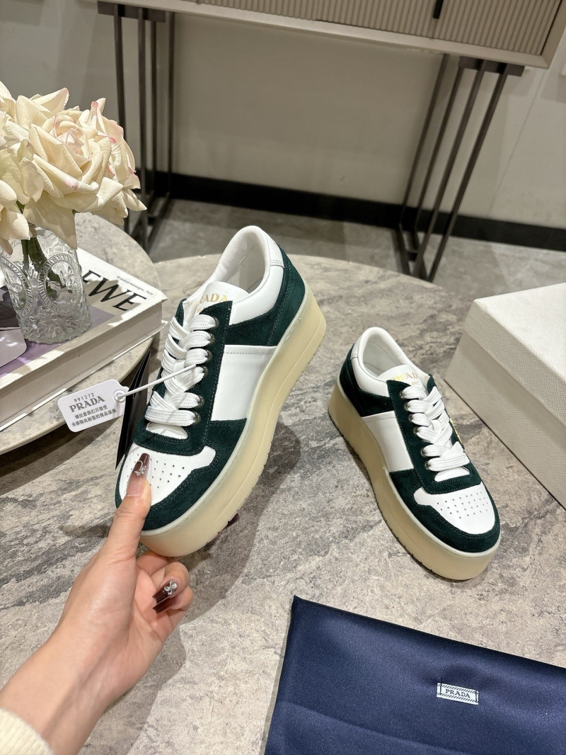 Pra*a sneakers